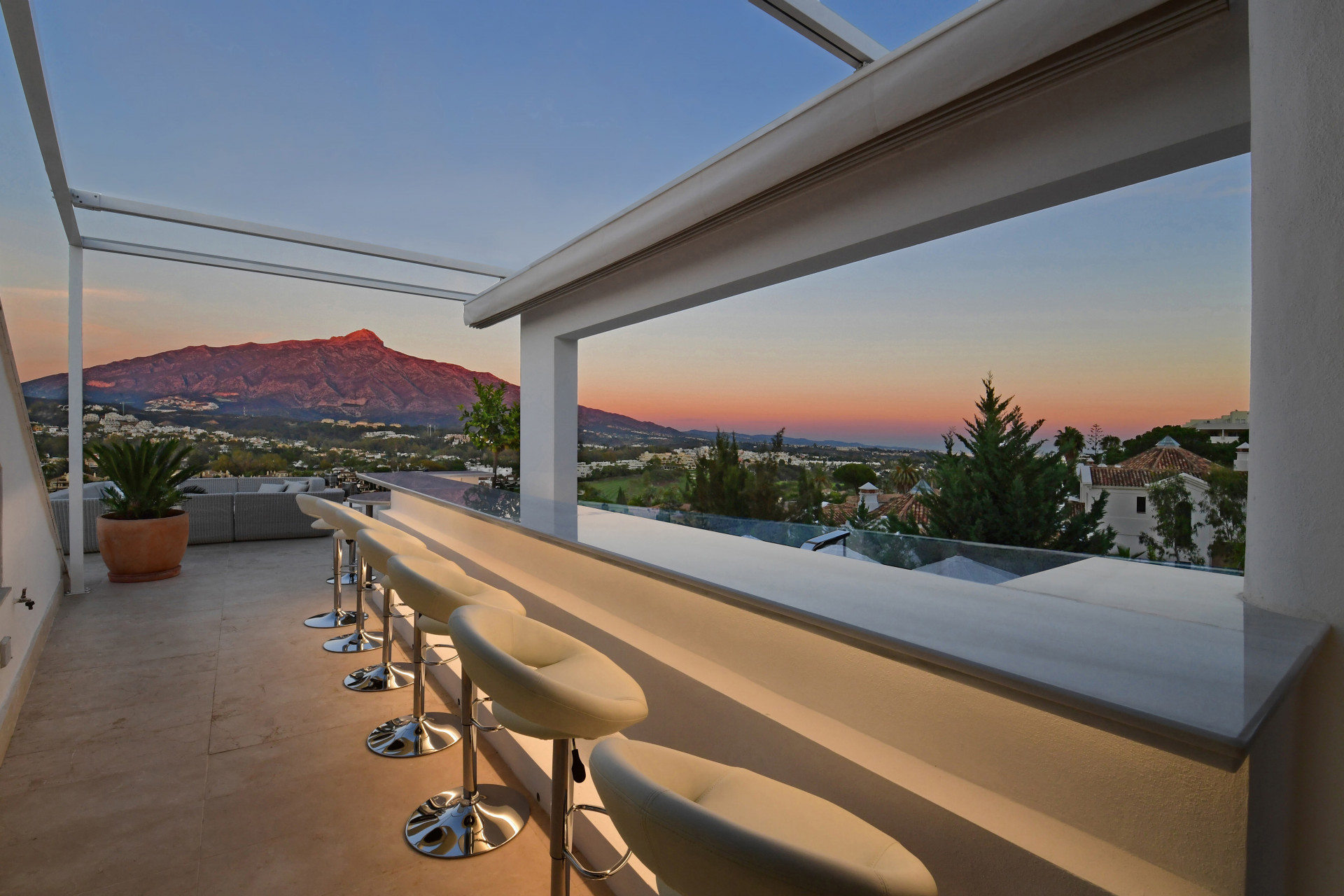 Nueva Andalucía, Marbella