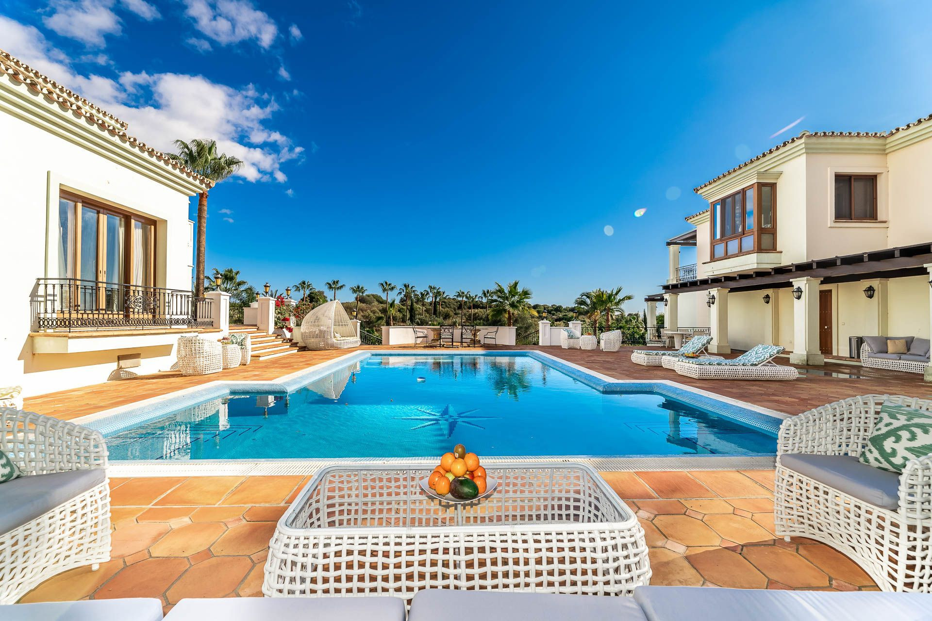 El Paraíso, Estepona